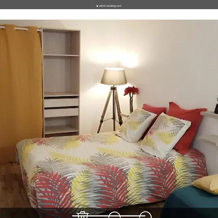 La Du Menhir Lodge *