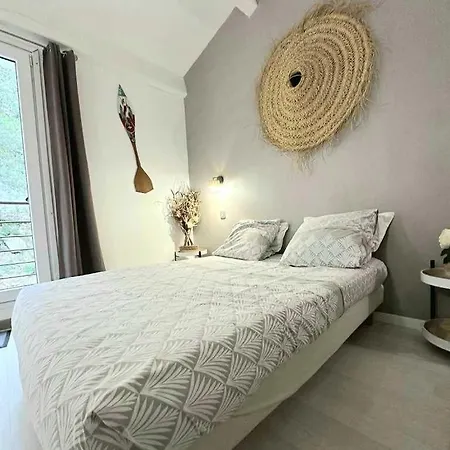 La Villa Du Menhir Chambre D'Hotes Et Gite